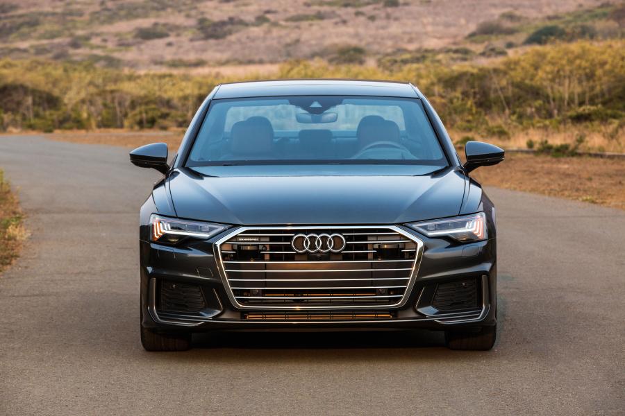  Audi A6 3.0 TFSI Quattro S-Line (C8) 2018 года  (NA) (фото 33 из 40)